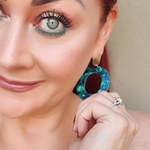 Park Lane Green & Gold Retro Acrylic Earrings - Picture 3 of 9